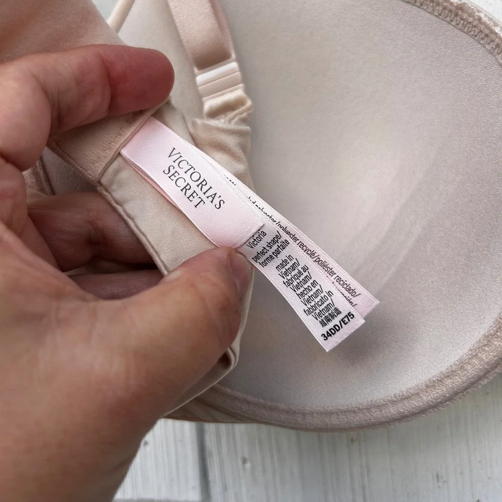 Body by Victoria‎ Perfect Shape Bra 34DD Nude Underwire Full Cup